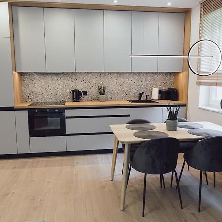 Nice River - Mazuria Apartamenty Острода Екстериор снимка